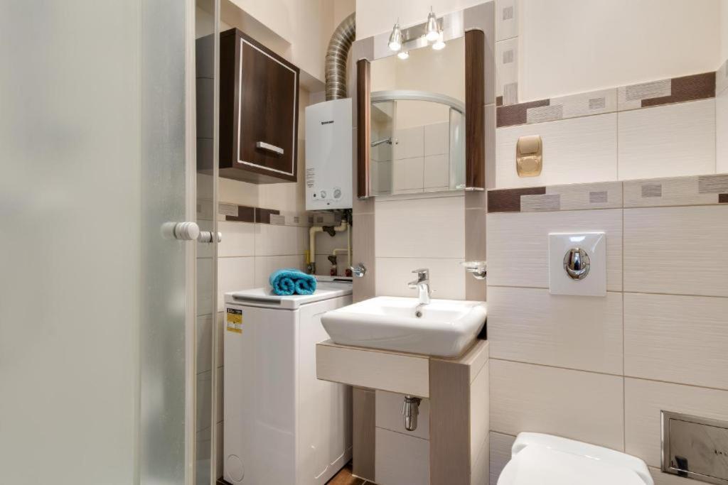 Elite Apartments Korzenna City Center Гданьск Экстерьер фото